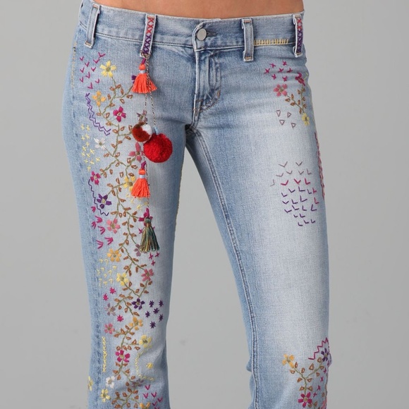 TEXTILE Elizabeth and James Denim - Textile Elizabeth and James Embroidered Jeans - 30